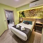 Feeling - Suites&rooms 3*