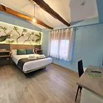 Pensión Feeling - Suites&rooms 3*