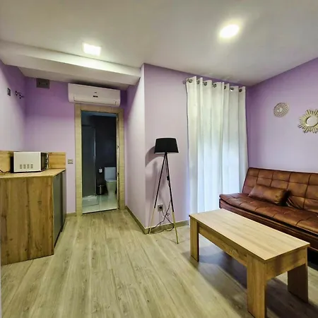 Feeling - Suites&rooms 3*