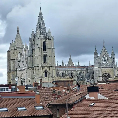 Feeling - Suites&rooms 3*