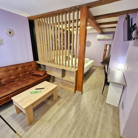 Feeling - Suites&rooms Gasthuis 3*