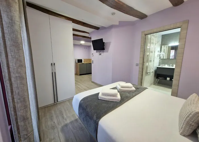 Penzion Feeling - Suites&rooms 3*